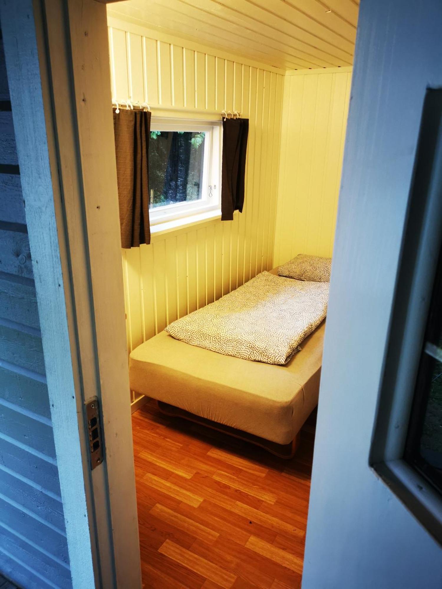 Brufjell Hostel & Parking Flekkefjord Room photo